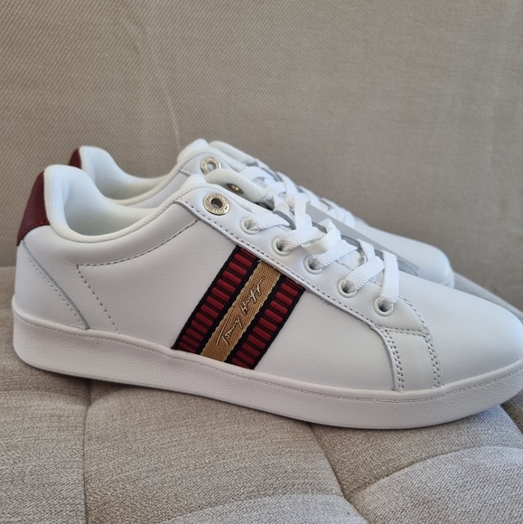 Tommy Hilfiger Women's White Sneakers - Picture 6 of 13